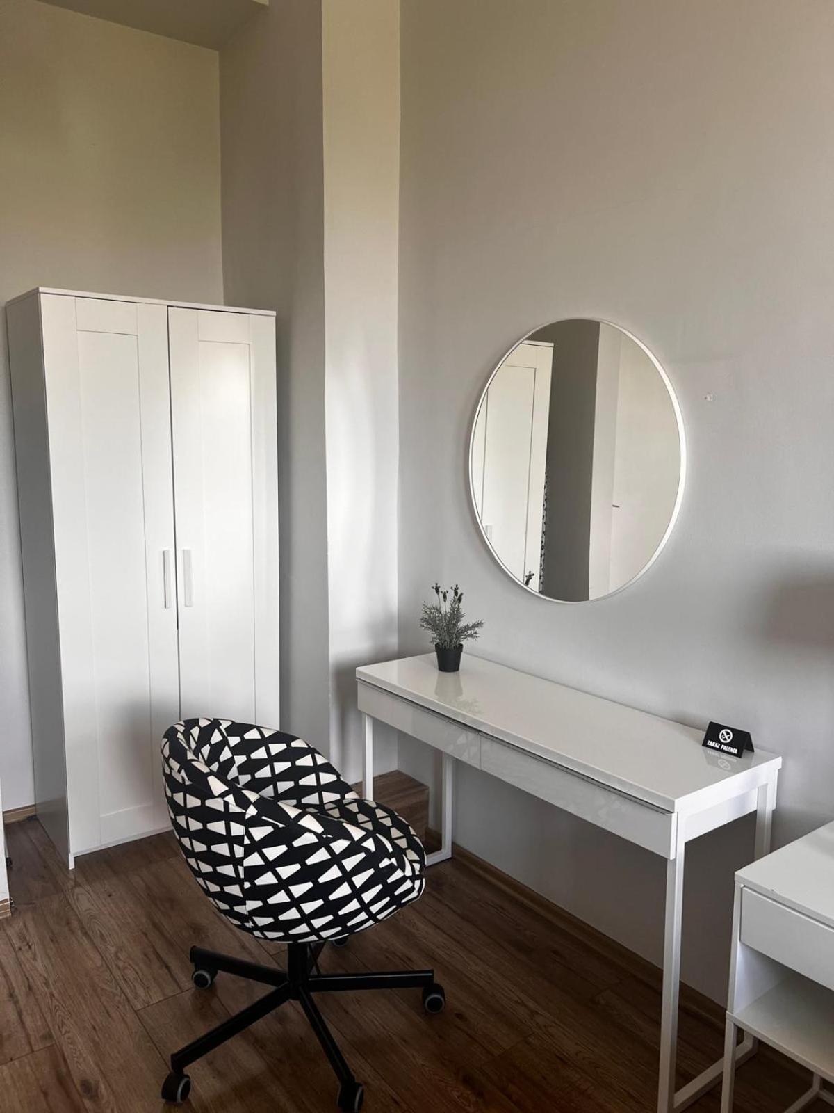 Business Center Apartment Skierniewice Ngoại thất bức ảnh