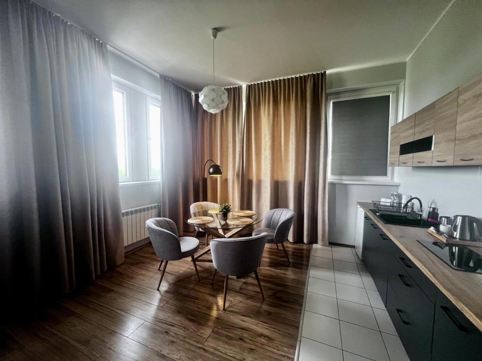 Business Center Apartment Skierniewice Ngoại thất bức ảnh